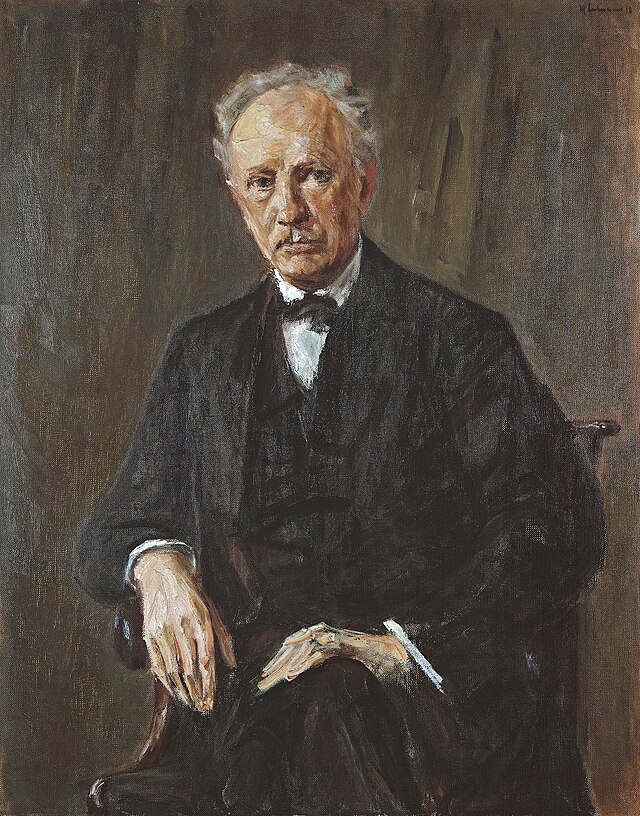 Portrait of Richard Strauss (public domain, Wikimedia Commons)